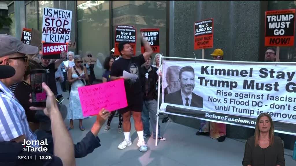 Jimmy Kimmel Live. Suspensão do programa provoca protestos em Los Angeles