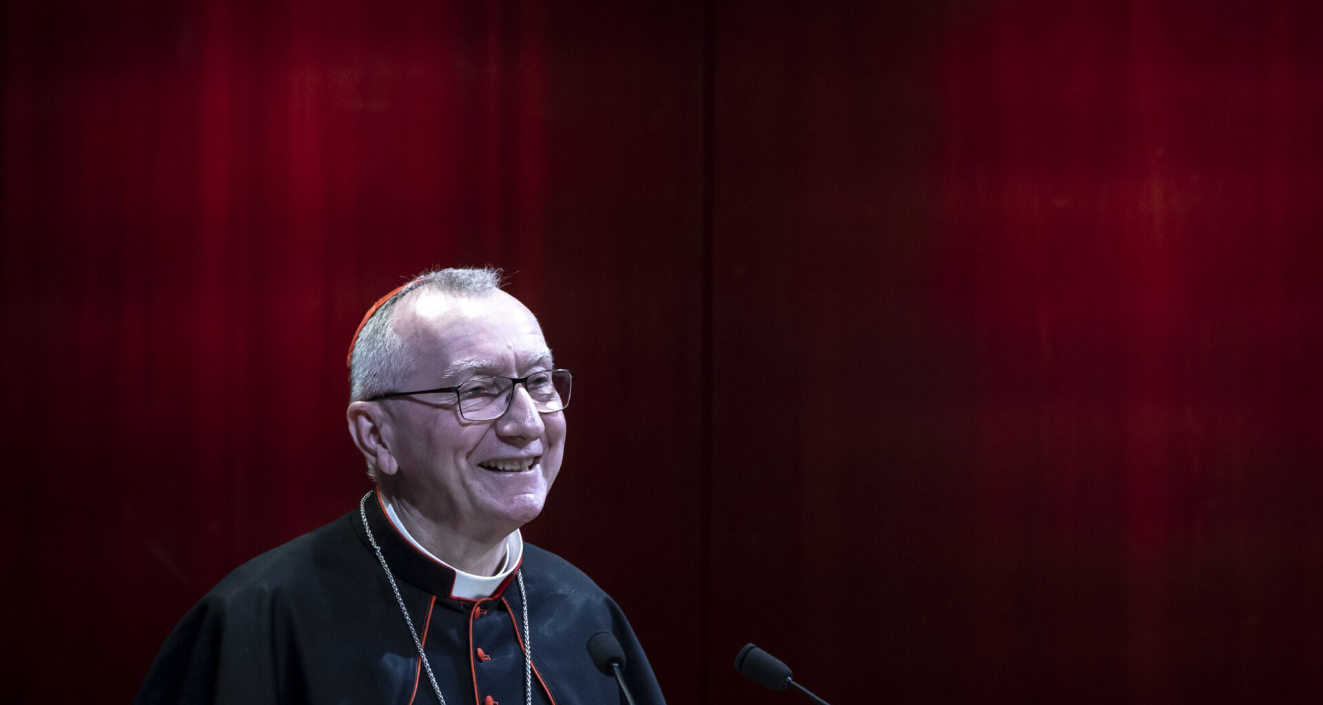 Vaticano pede aos políticos que lutem pela dignidade: "Chamados a agir"