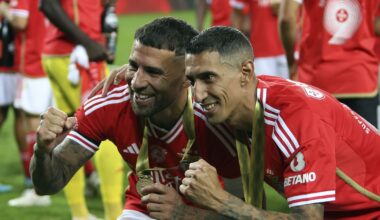 Di María também reage ao momento difícil de Otamendi no Benfica