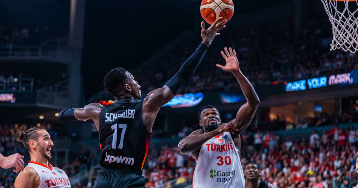 EuroBasket: Alemanha junta título Mundial ao Europeu