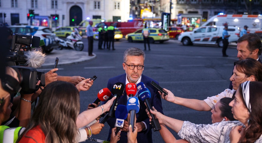 Demissão do presidente da Carris? Carlos Moedas não responde sobre se mantém confiança em Pedro Brito Bogas