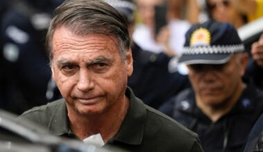 Diagnosticados um problema renal e cancro de pele a Jair Bolsonaro