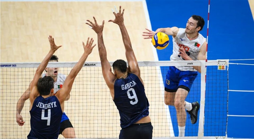 Mundial de Voleibol. Portugal vence Colômbia e ainda sonha com oitavos