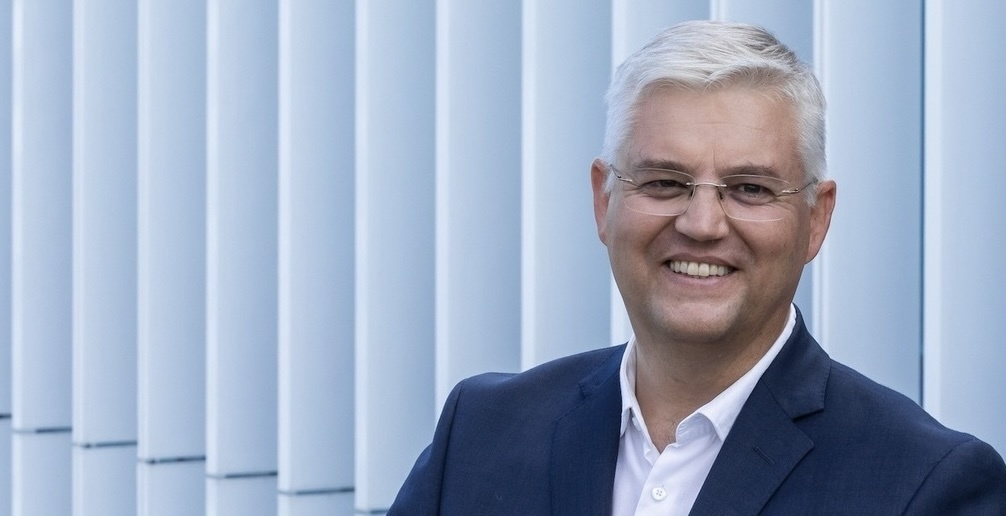 “Será que tem a casa paga e não sabe?” – A resposta de Pedro Andersson