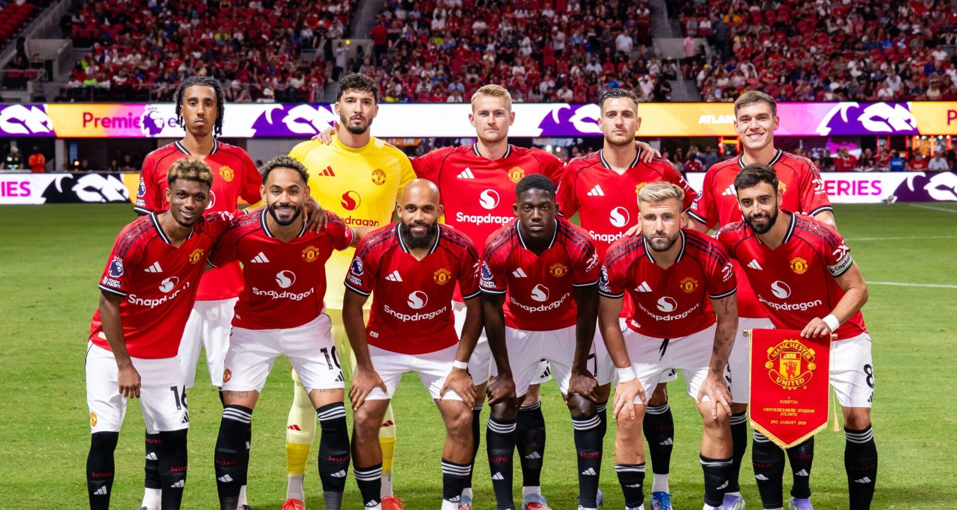 Chegou ao Manchester United de Ruben Amorim no verão e pode deixar o clube por empréstimo em janeiro
