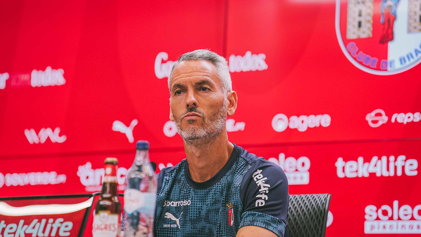 Braga pode despedir Carlos Vicens e já tem alguns nomes em mente