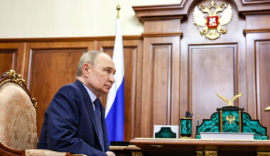 Rússia nega ser "tigre de papel" e vai continuar a guerra