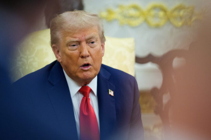 Trump finalmente reconhece Rússia como "agressora" na guerra na Ucrânia