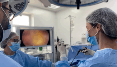 HABF avança em qualidade e segurança do paciente com uso da torre de videocirurgia