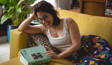 Fernanda Marra lança “As tias” na Livraria Palavrear – Secretaria de Estado da Cultura