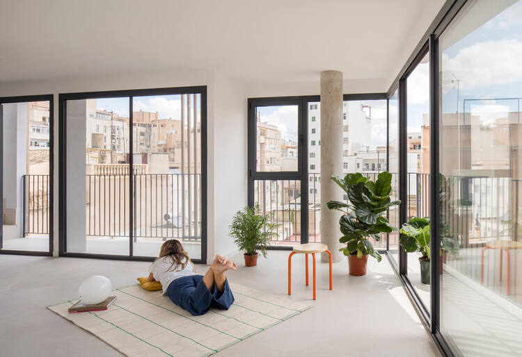 Edifício Residencial Foners / gon architects - Fotografia de Interiores, Balcão