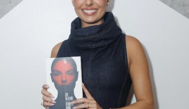 Isis Valverde lança livro de poesias em São Paulo; conheça ‘Vermelho Rubro’