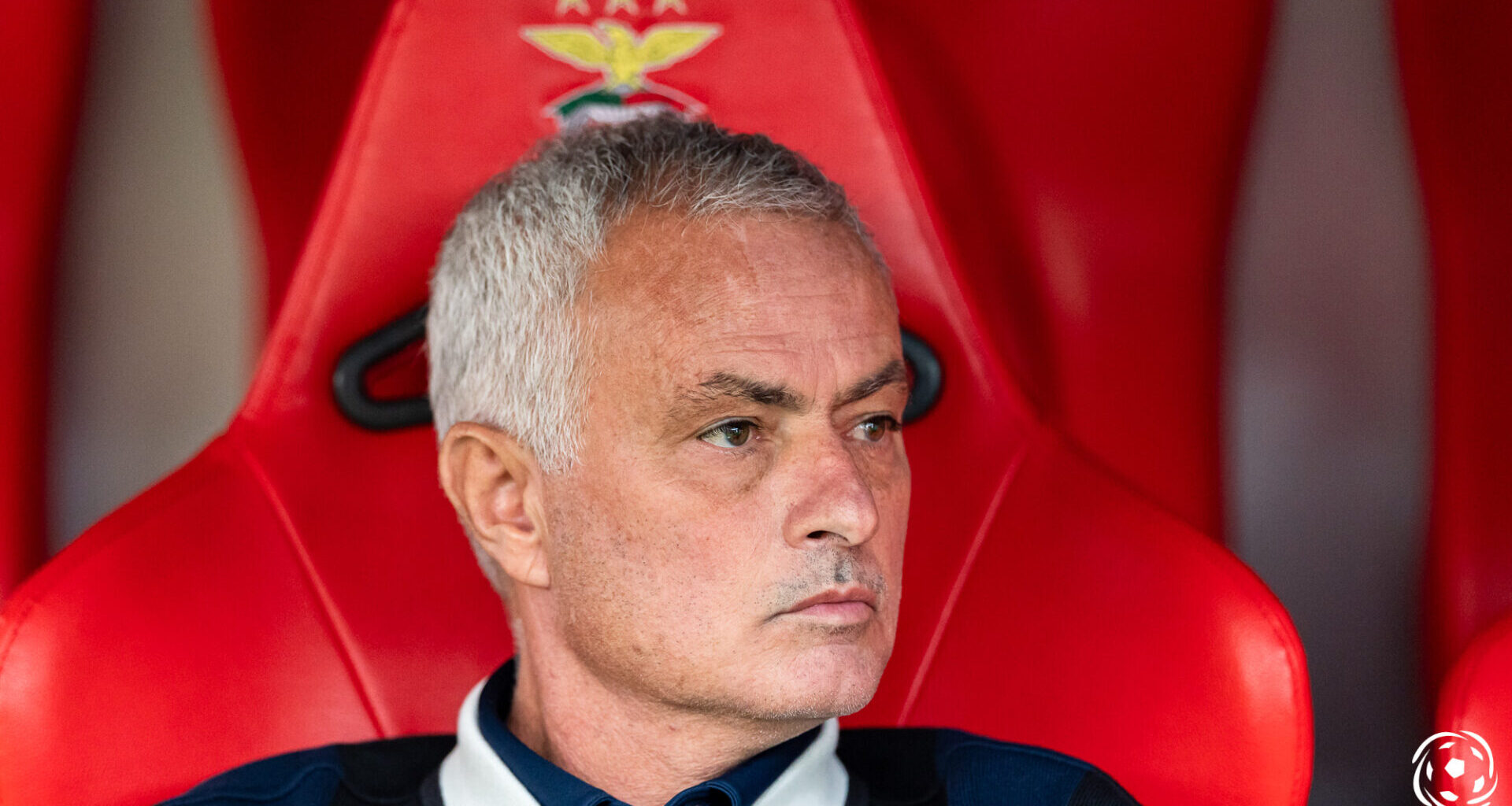 O primeiro onze de José Mourinho no Benfica ... em 2000
