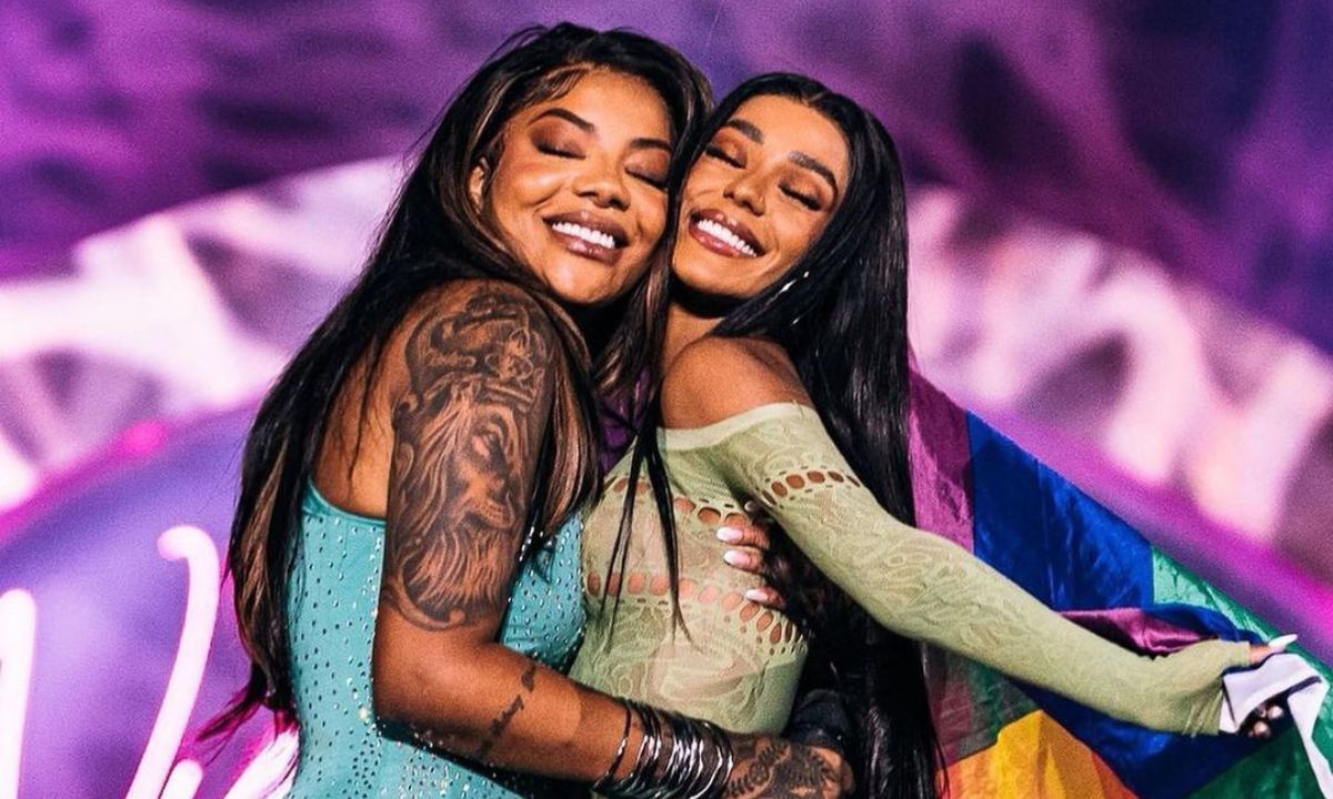 Ludmilla posa com filha e Brunna Gonçalves se derrete: 'Coisa linda'