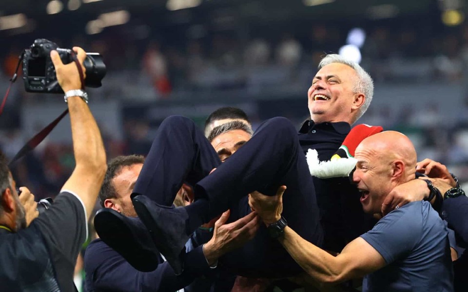 José Mourinho vai custar 34 milhões de euros ao SL Benfica