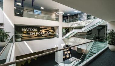 Banco de investimento francês reforça aposta em Portugal e vai abrir um novo Centro de Competências, agora em Lisboa. E vai recrutar