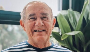 Renato Aragão aparece na web após suposta internação em asilo