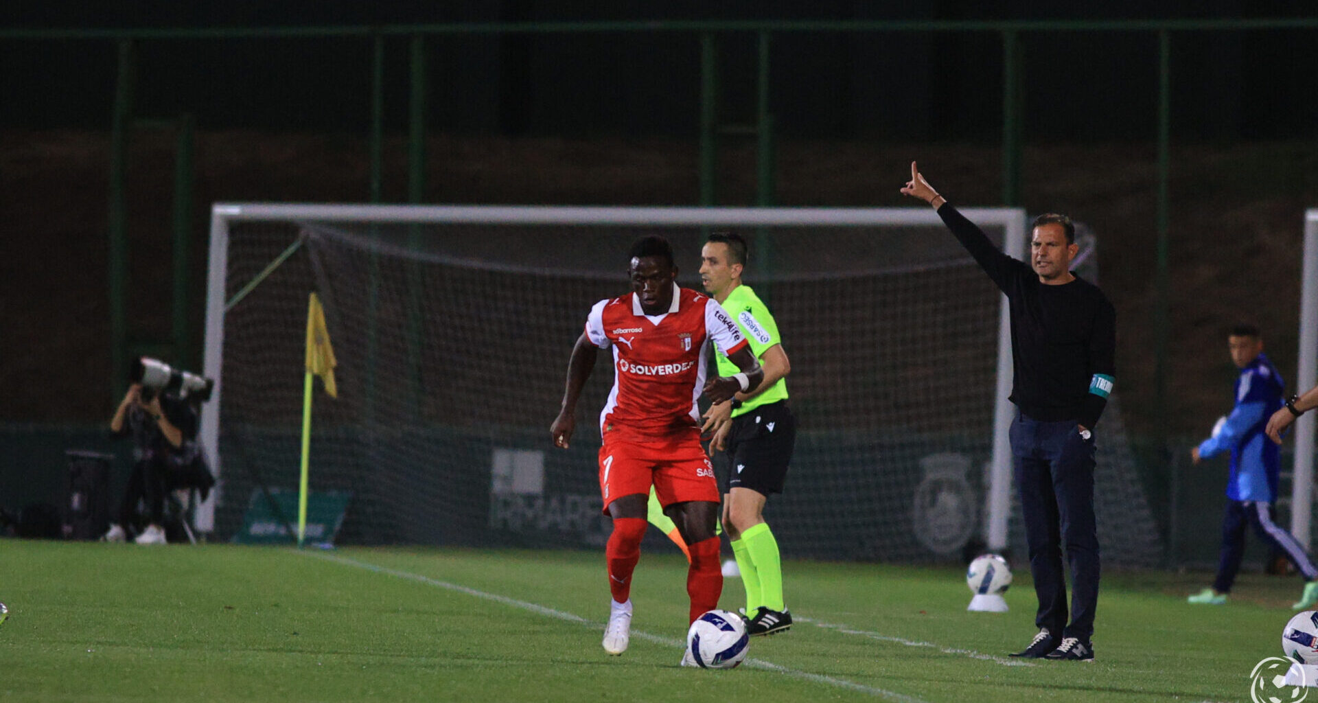 Braga prepara-se para vender Roger Fernandes por 40 milhões de euros