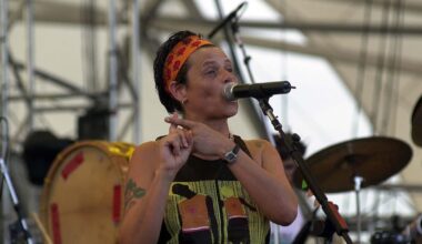 Biógrafo diz que Cássia Eller foi obrigada a gravar música de Marisa Monte