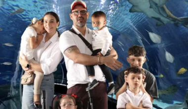 Juliano Cazarré mostra primeiro passeio da filha Guilhermina, diagnosticada com raro problema no coração