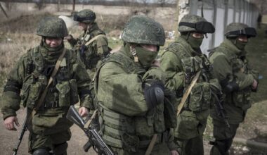 "Se morrerem na Ucrânia, ninguém notará": Rússia recruta 250 mil presos para a guerra, 40% com doenças graves