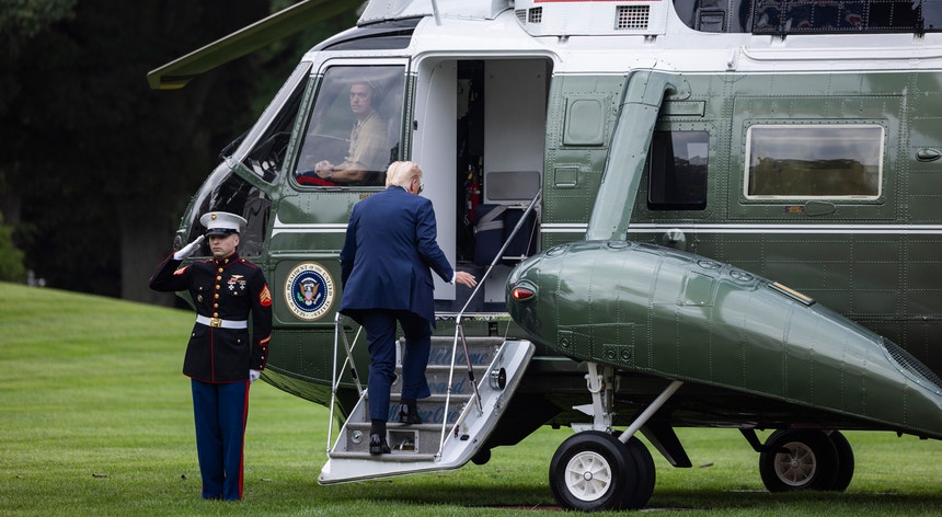 "Sim, eu ajudaria". Trump acena com defesa da Polónia e bálticos em cenário de escalada russa