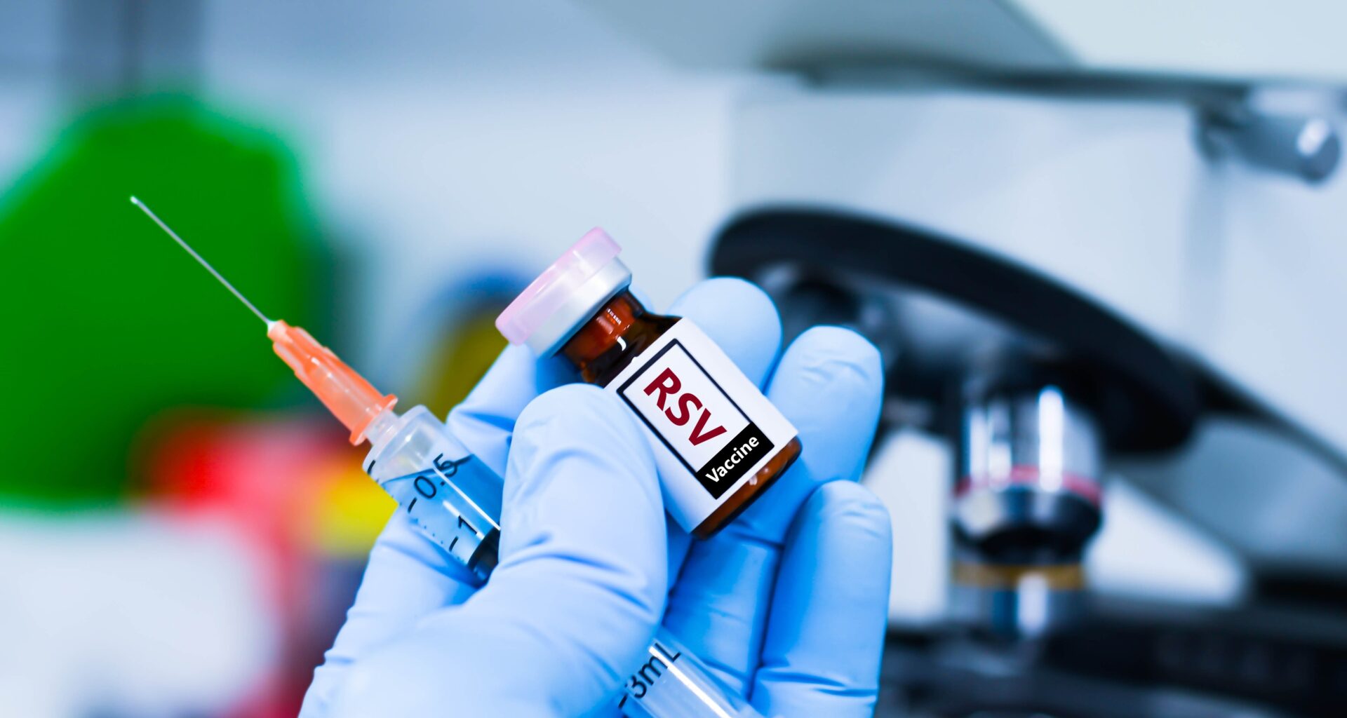 Vacina contra vírus sincicial respiratório (VSR) chega ao SUS em novembro