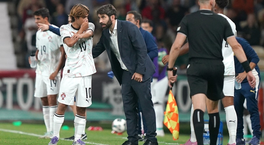 Portugal vence Escócia por 2-0 no apuramento para o Euro2027 de sub-21