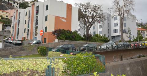 Agressões entre imigrantes nos Viveiros acionam polícia e bombeiros