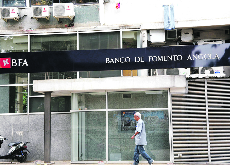 Maior banco comercial de Angola já tem data para entrar na bolsa