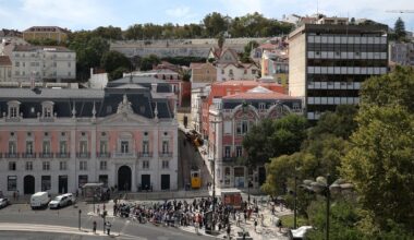 Câmara de Lisboa reúne para discutir responsabilidades sobre acidente com elevador da Glória