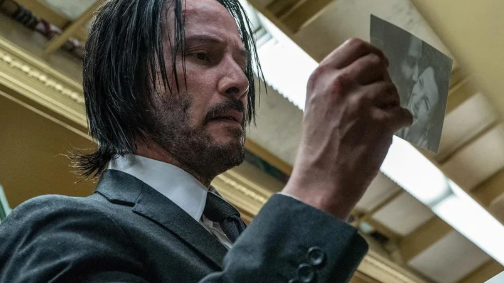Keanu Reeves só pediu autógrafo para 2 famosos na vida e recebeu um "vai se f*der"