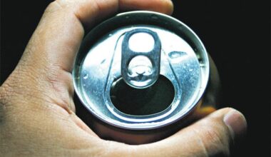 Beber refrigerante diariamente pode agravar sintomas depressivo