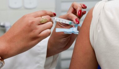 Cidade de MG faz campanha de vacinação após caso de febre amarela