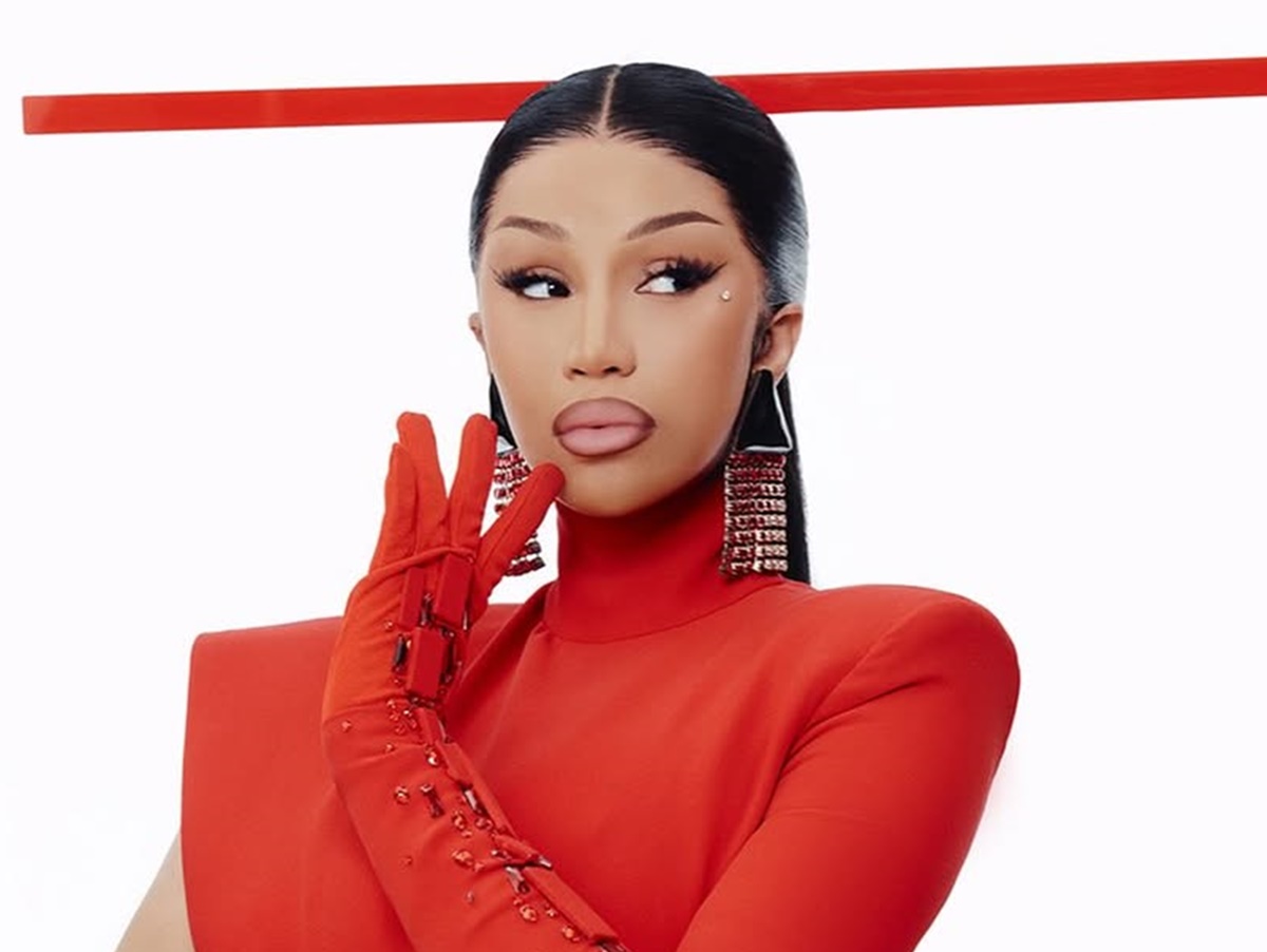 Cardi B estreia o "AM I THE DRAMA?" no topo de parada de álbuns do Spotify Global