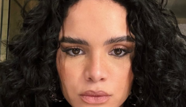Carol Macedo fala da reprise de 'Fina estampa' e da retomada da carreira dois anos após o nascimento do filho