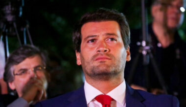 "Por que é que o Chega vir é uma provocação, e os outros não é?"
