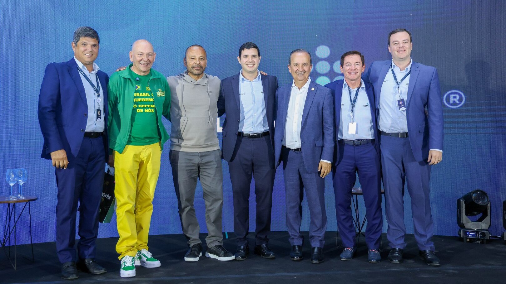 De Concórdia ao Brasil: Belmir Menegatti leva Lightwall a Brusque. Confira! - radiorural.com.br