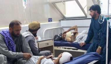 Sismo no Afeganistão provoca mais de 800 mortos e 2.700 feridos
