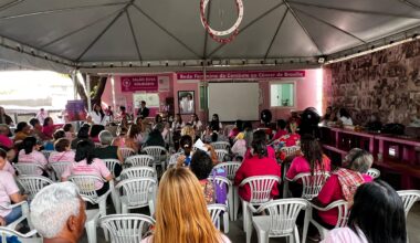 Setembro em Flor leva informação, acolhimento e esperança às mulheres atendidas no Hospital de Base