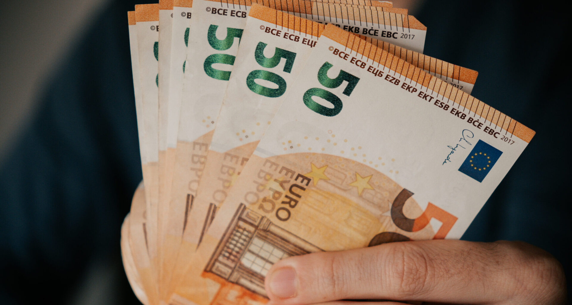 Salário 'engordou' em setembro? Saiba o que muda no IRS para trabalhadores e pensionistas