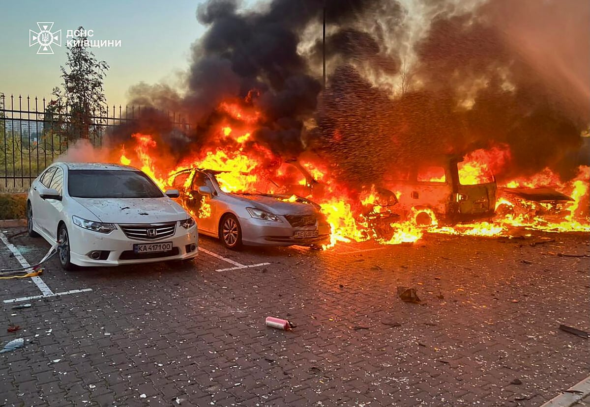 Quatro Mortos na Rússia, Três Mortos na Ucrânia