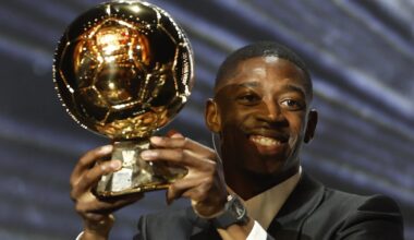 Ousmane Dembélé, o rapaz do bairro de Madeleine venceu a Bola de Ouro e emocionou a plateia