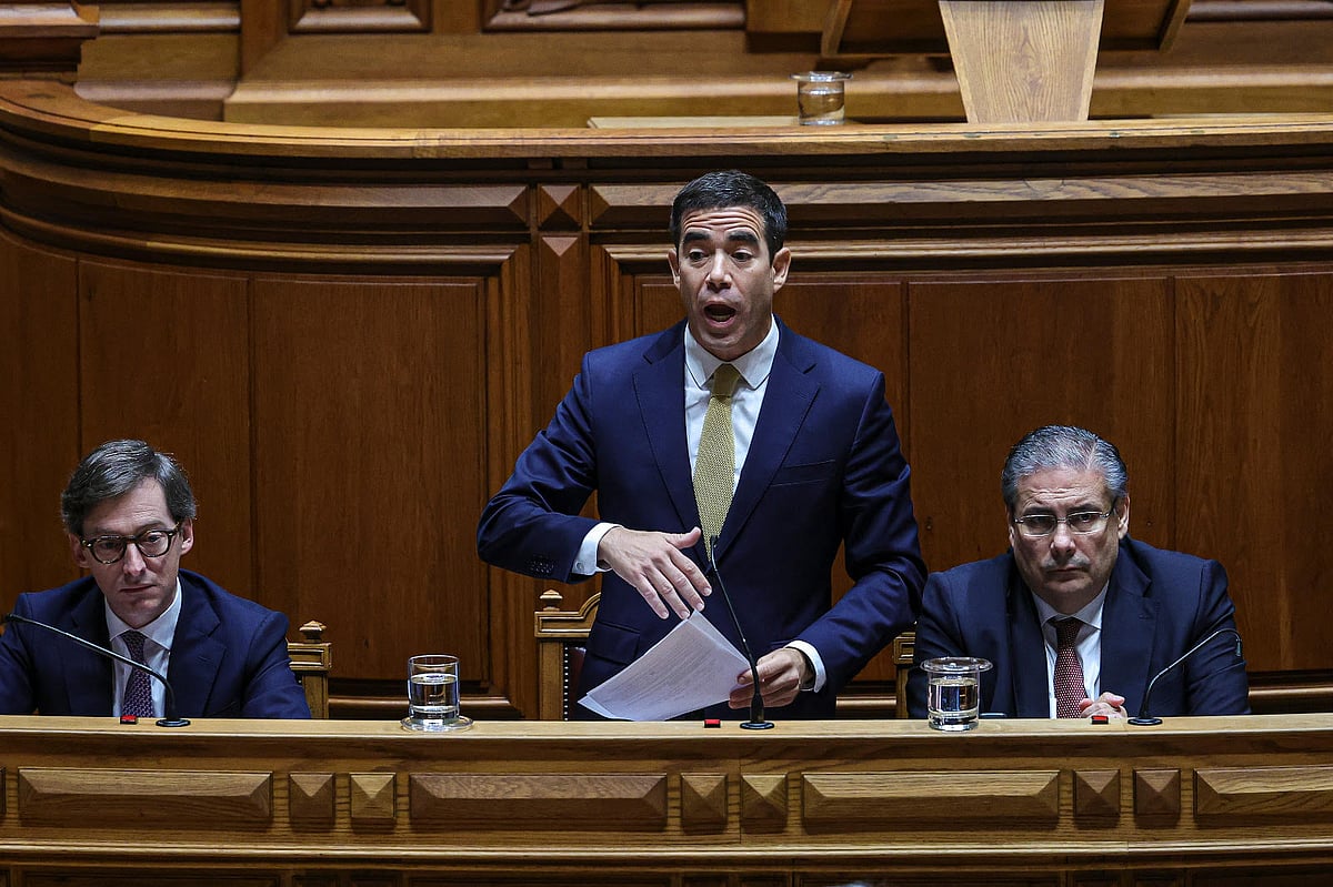 Lei dos Estrangeiros. Governo está a negociar com PS e Chega