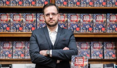 "É absurdo e factualmente falso dizer que a culpa do atraso do país em 1974 era do Estado Novo”