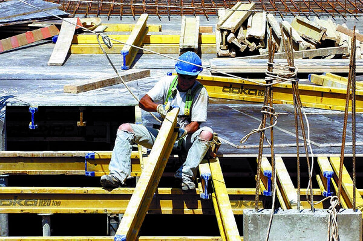 Portugal Precisa de Imigrantes para construir 133 Mil Casas