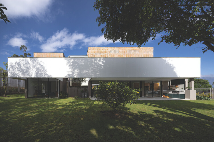 Casa Dominga / nicolas&nicolas - Imagem 1 de 31