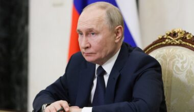 Rússia nega intenção de atacar NATO mas promete "resposta decisiva"