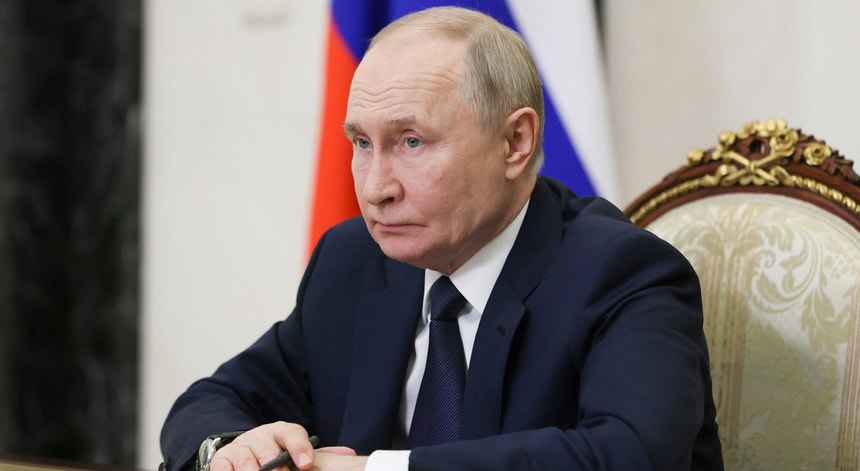 Rússia nega intenção de atacar NATO mas promete "resposta decisiva"