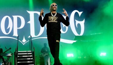 Snoop Dogg ouve música de Thiaguinho e cantor celebra com fãs